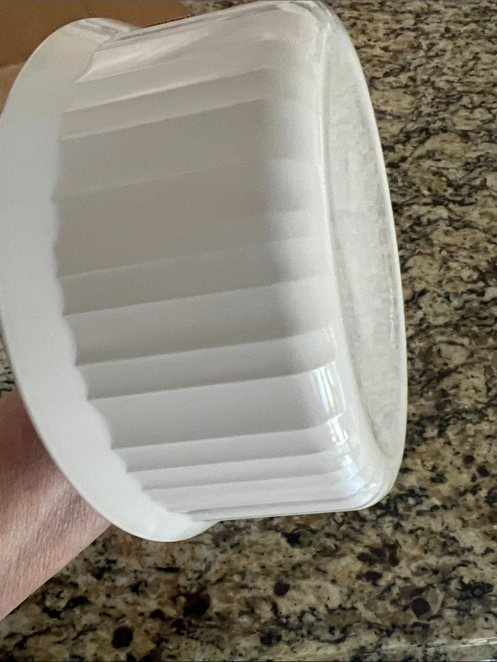CorningWare White Ceramic Cook and Serve Bowl - NWT - 1.6 Liters